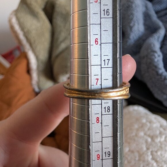 Vintage Avon Buckle Ring with Rhinestones, Size 7 - Picture 5 of 5